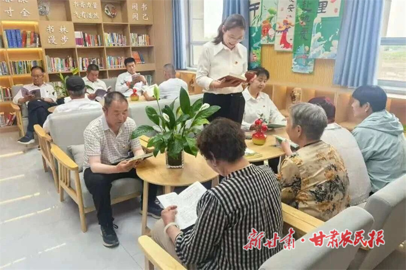 肅北縣：探索&ldquo;農家書屋+&rdquo; 打造鄉村&ldquo;書&rdquo;適圈